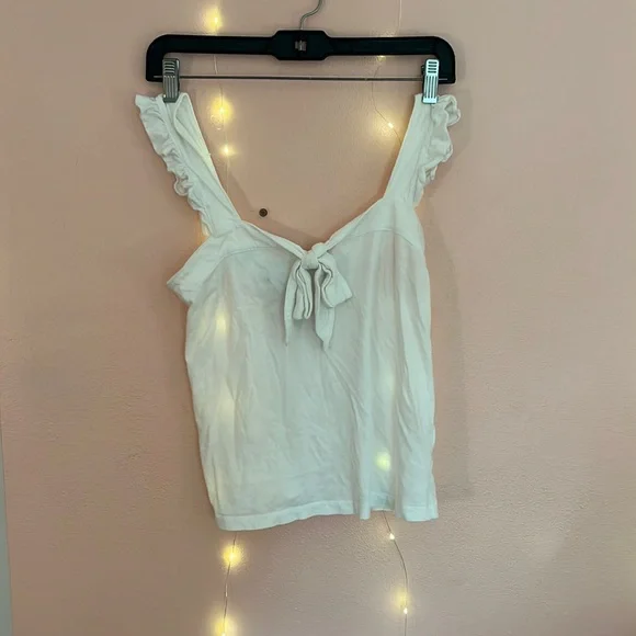 White tank top with cute bow - Picture 1 of 4